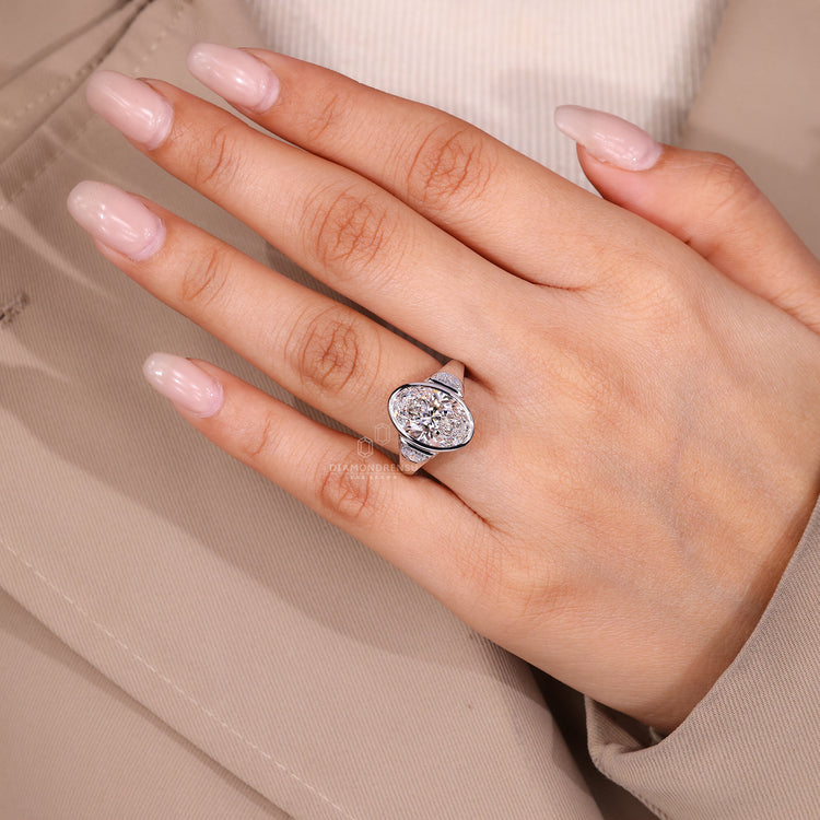 Diamondrensu engagement ring in cathedral setting.
