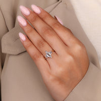 Prong setting ring that securely holds the stunning diamond.
