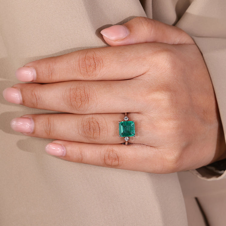 Handmade ring with Asscher cut diamond design.
