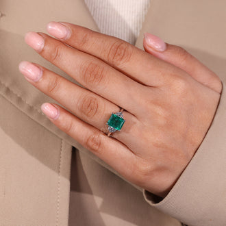 Prong setting ring crafted in white gold finish.
