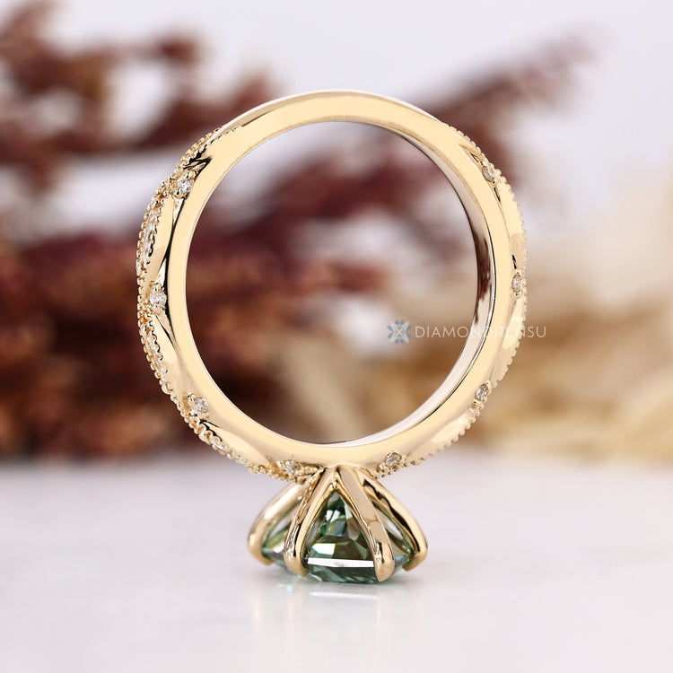 Vintage style Dutch marquise diamond ring with milgrain details.