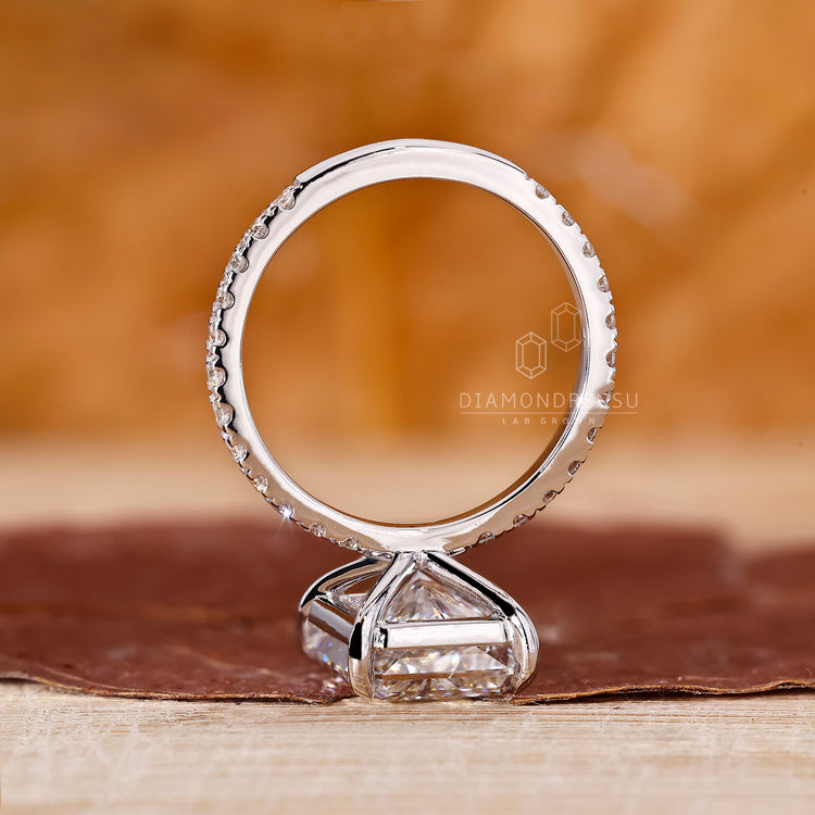 Handmade jewelry crafted to capture your unique story and personal style.
