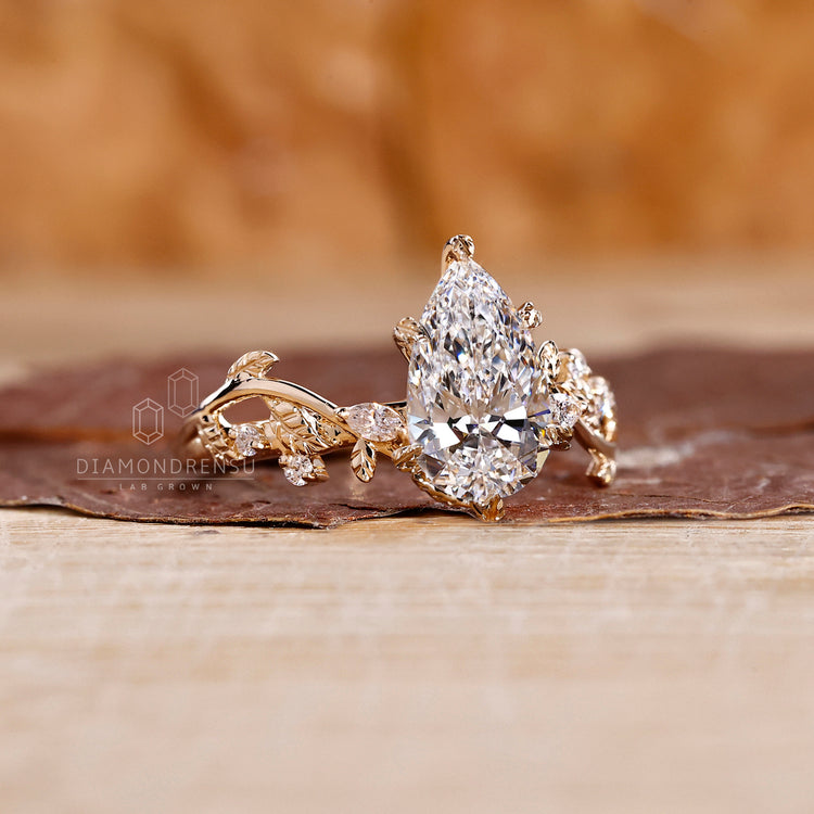 Lab Grown Diamond ring with ethical sourcing.
