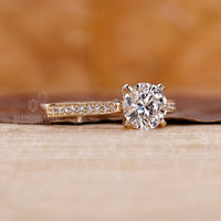 Round Diamond Engagement Ring Yellow Gold