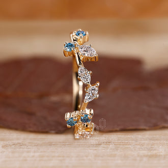 Diamondrensu band styled like a diamondrensu wedding band.
