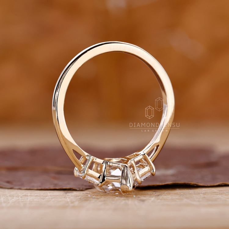 Handmade ring carefully crafted for your special moments.
