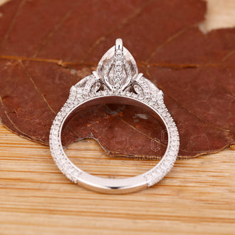 Lab Grown Diamond pear cut ring in white gold handmade jewelry.
