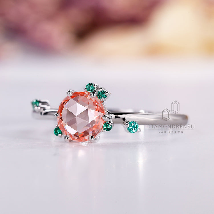 Diamondrensu round rose cut ring with lab grown diamond.