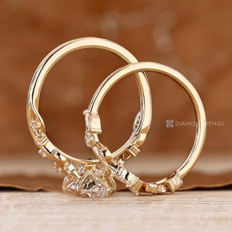 Stackable marquise bridal set with round side stones.
