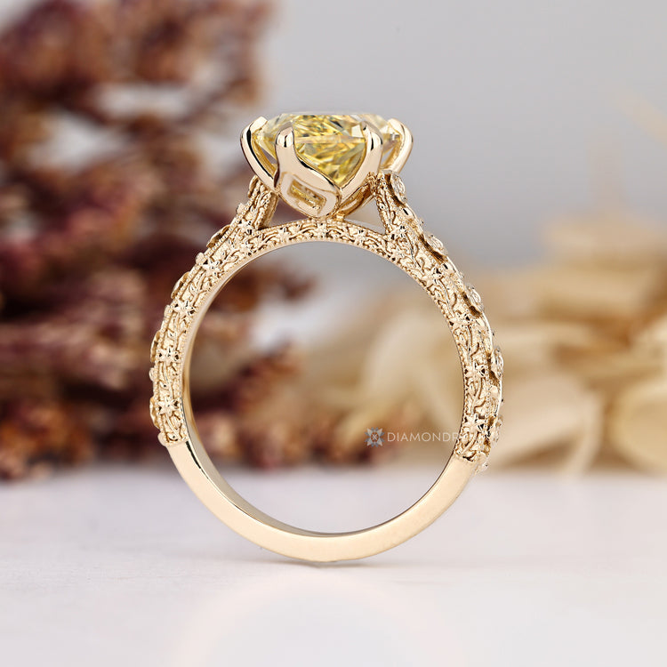 Handmade Art Deco diamond ring by Diamondrensu.