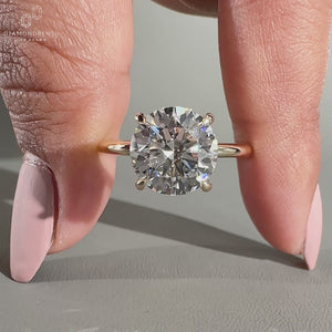 Round Diamond Solitaire Engagement Ring - Yellow Gold