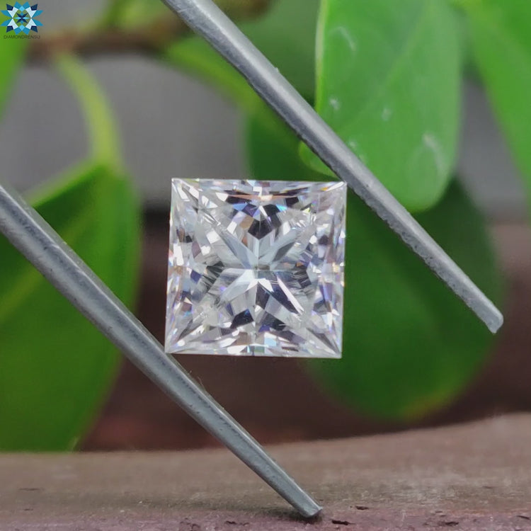 Buy moissanite stone from this moissanite shop.
