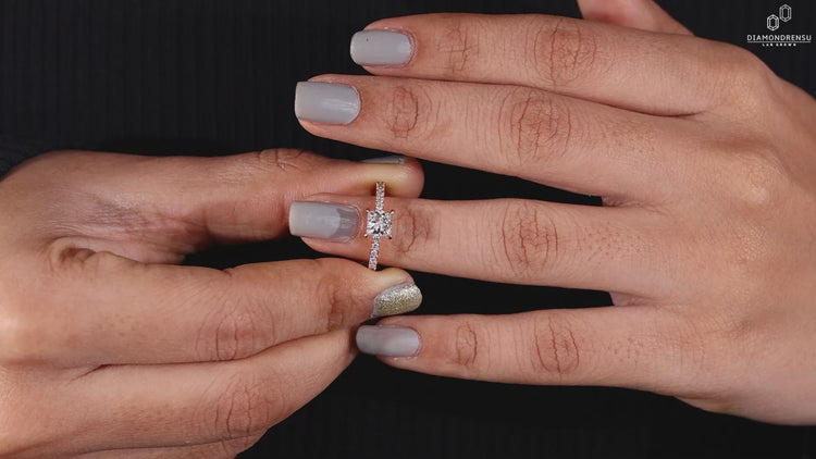 Lab grown diamond engagement ring