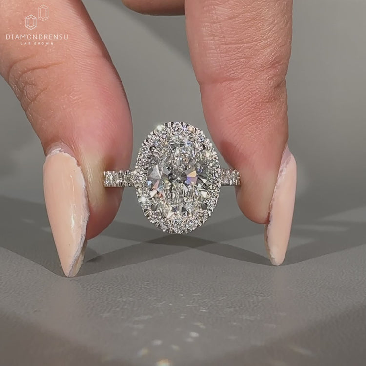 Pave setting ring with 4 claw prong.
