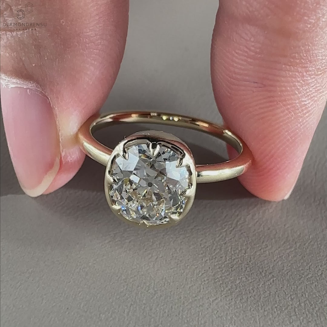 Cushion cut diamond halo engagement ring with baguette and round diamond  setting (L229-CU200_Z11140-halo) - Crisscut® Diamond Jewelry