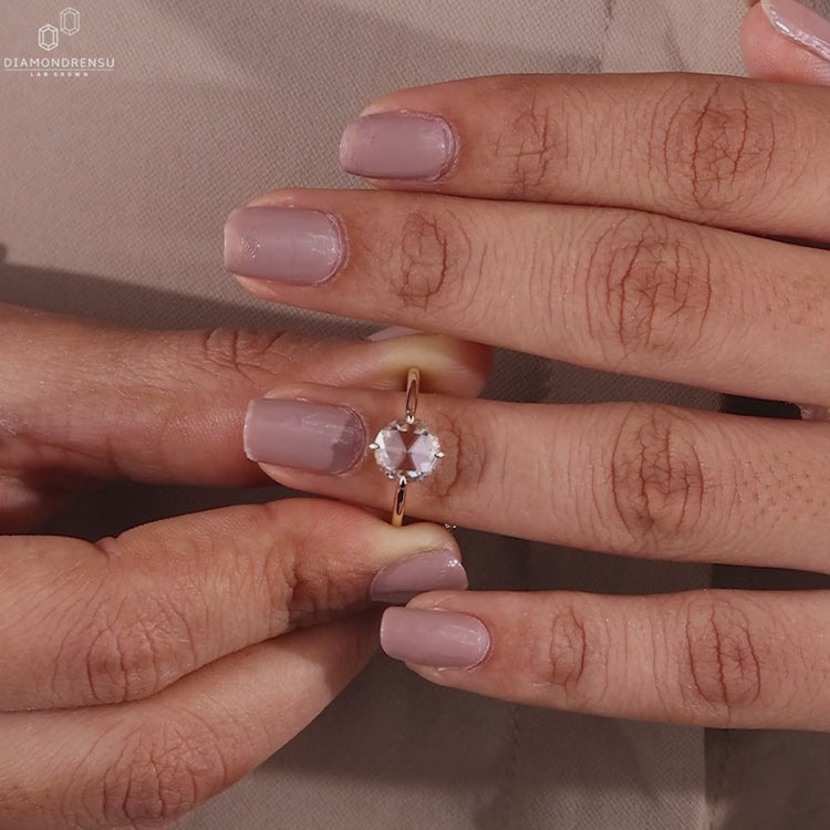 Lab grown diamond engagement ring