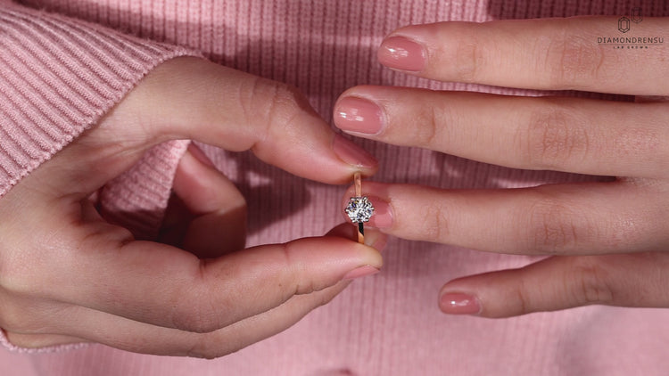 Lab grown diamond engagement ring