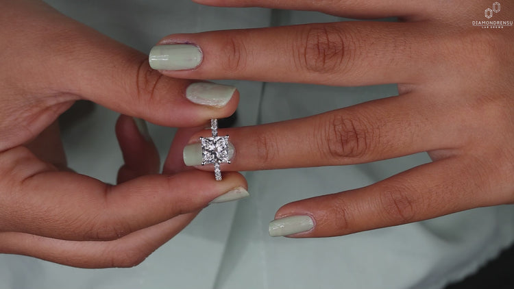 Lab grown diamond engagement ring