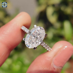 Elegant moissanite pave ring with a timeless design.
