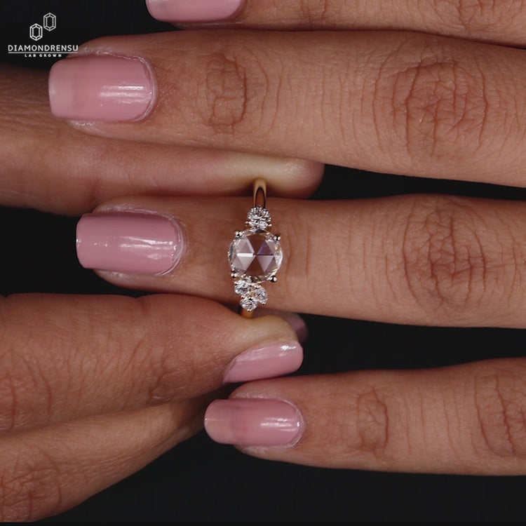 IGI Certified Diamond in a beautifully crafted ring setting.
