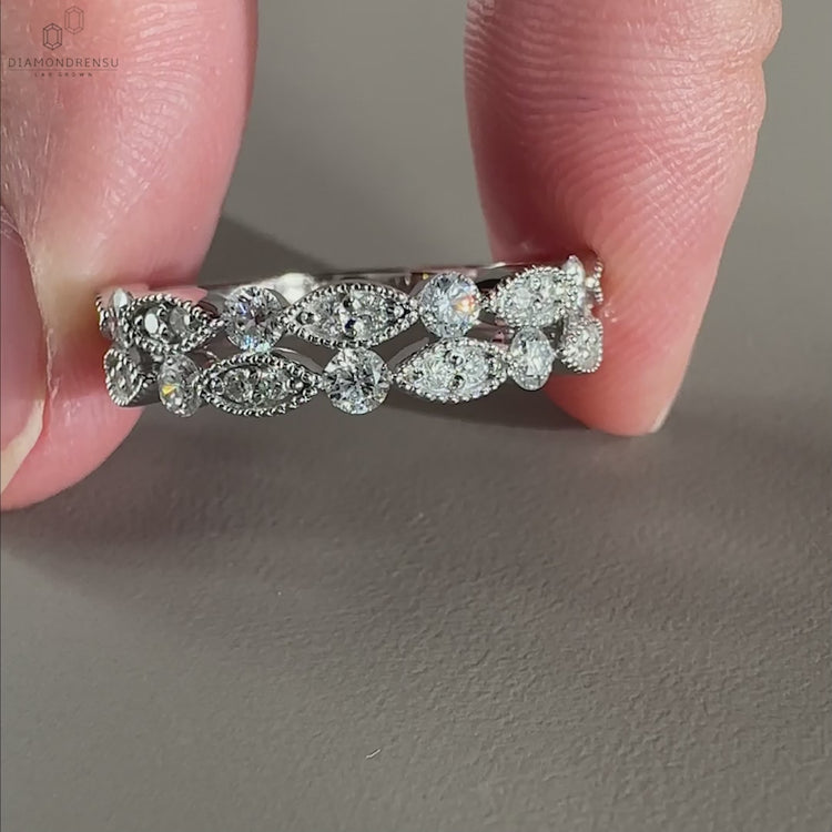 Beautifully crafted round diamond wedding band design.
