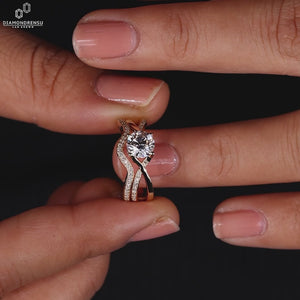 Round Bridal Sets designed for elegance and sparkle.
