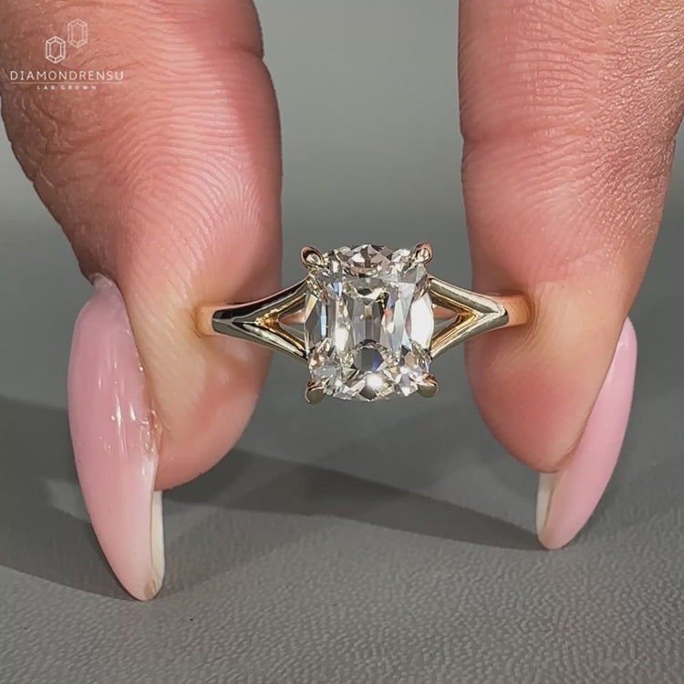 Cushion cut diamond ring crafted to shine.
