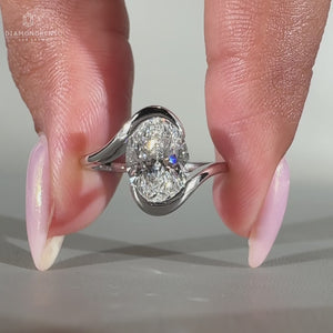 Round cut side stones add sparkle.
