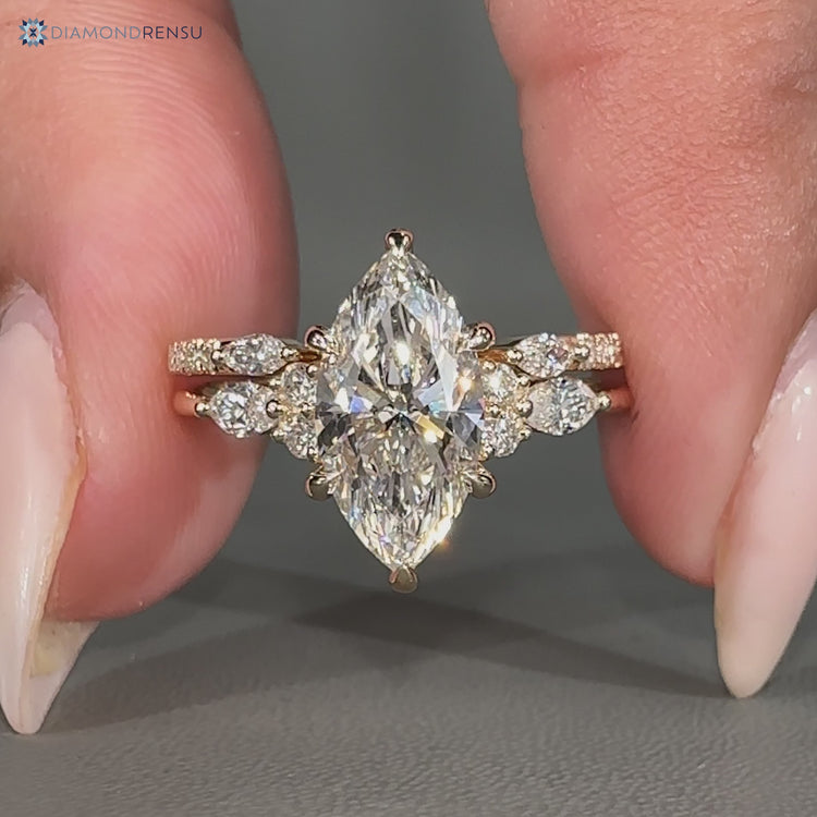 Three quarter eternity band with lab grown diamond by Diamondrensu.