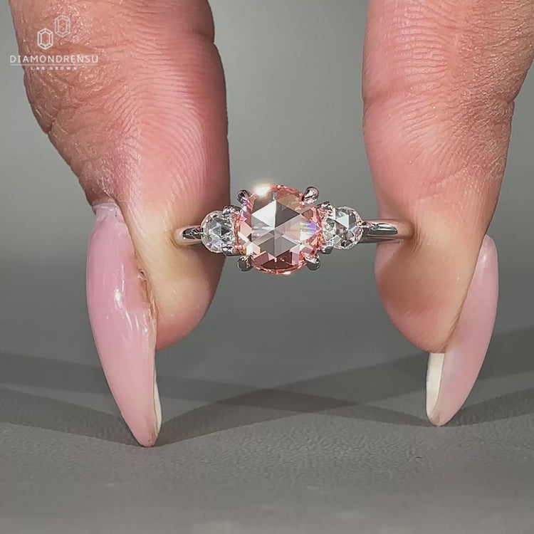Round diamond engagement ring crafted to sparkle on every occasion.
