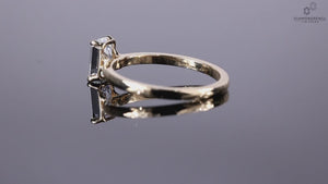 Lab grown diamond engagement ring