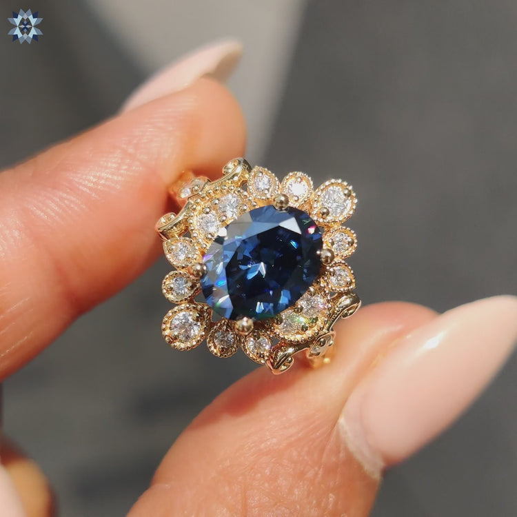 Vintage Engagement Ring featuring classic elegance.
