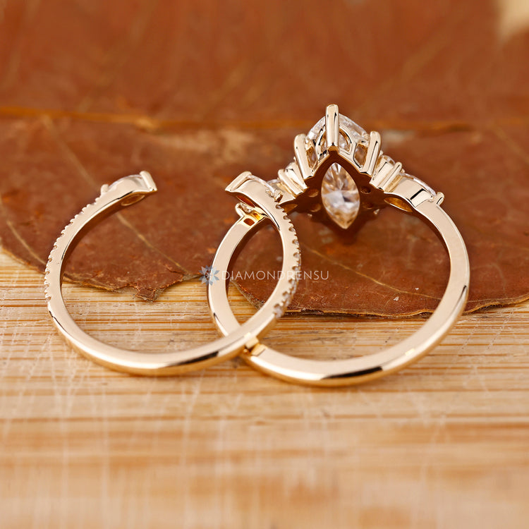 Diamondrensu presents a marquise ring wedding band with seven stone style.