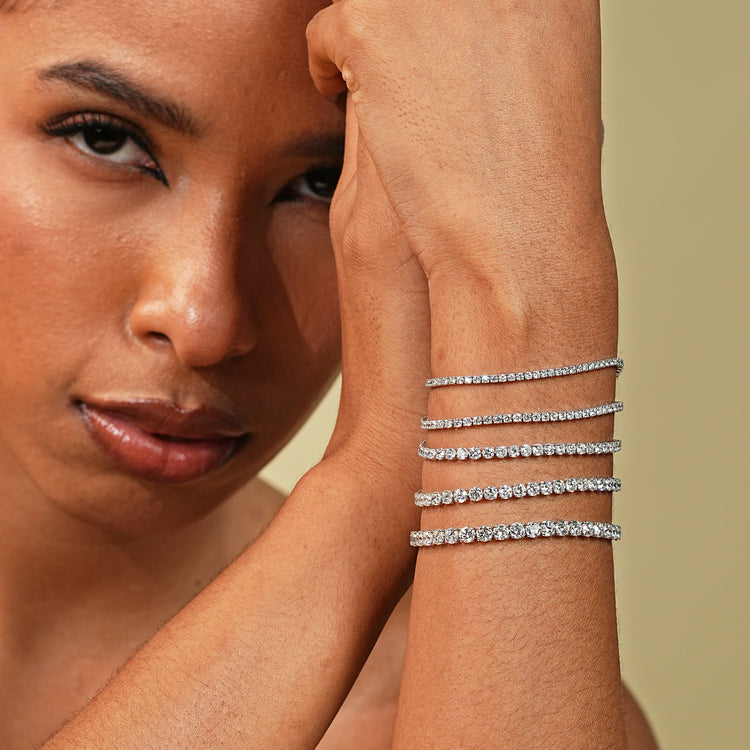 10 carat lab grown diamond tennis bracelet.
