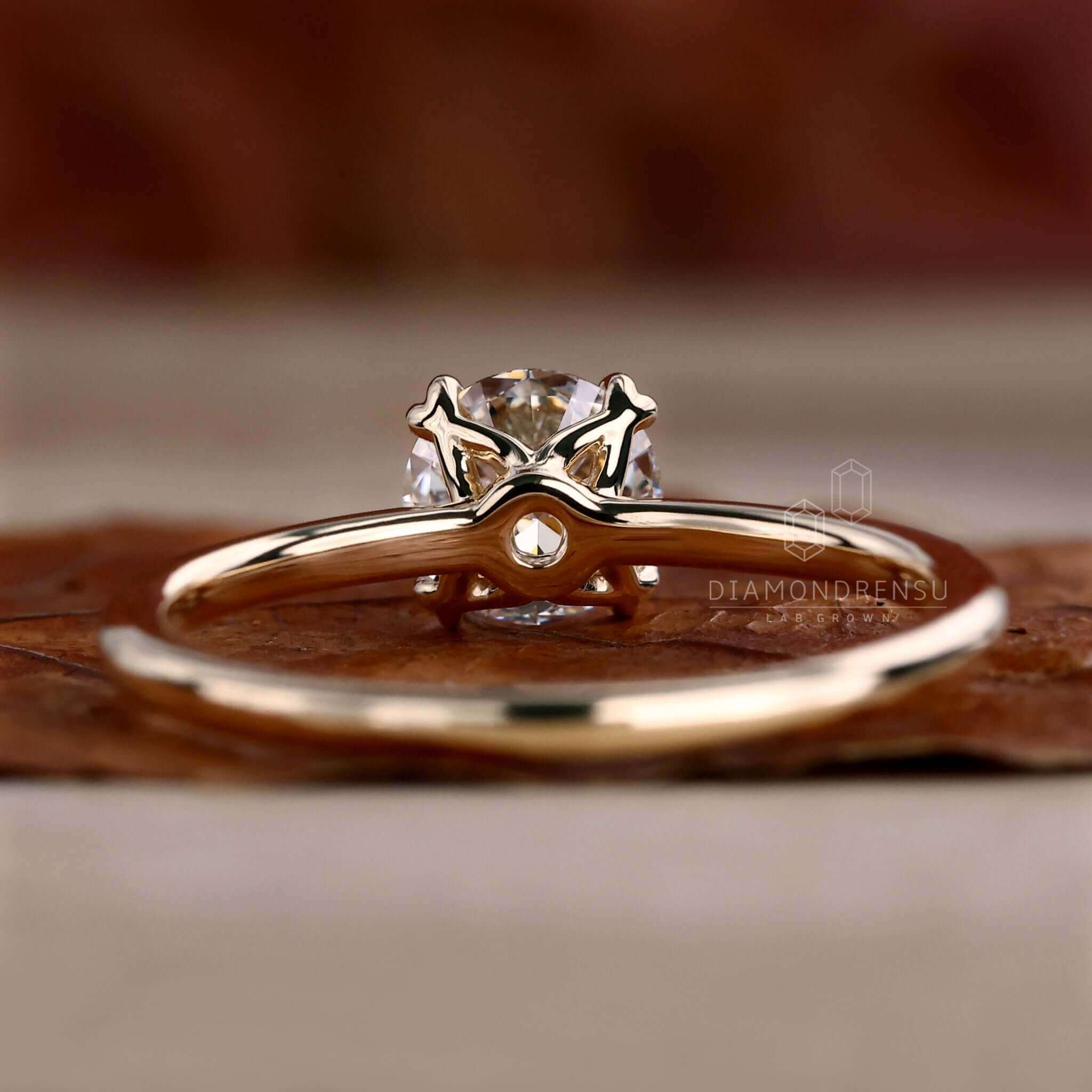 unique lab grown diamond engagement rings