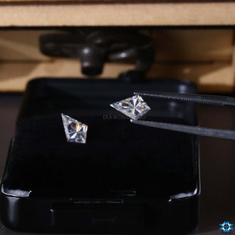 Buy loose stones in 1.13 TCW kite cut moissanite style.
