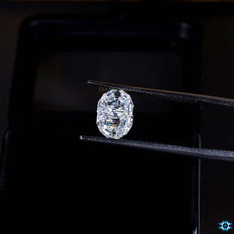 Buy loose stones featuring Half Moon Step Cut and 0.50 to 4.0 TCW.
