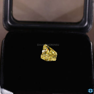 Yellow moissanite stone in Butterfly cut, 2.10 carat.
