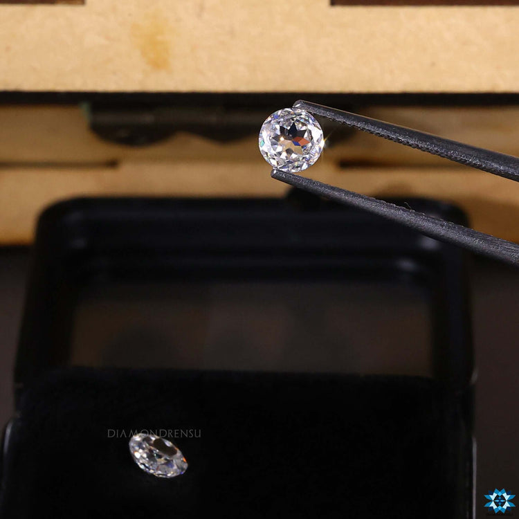Loose moissanite stones in antique round rose cut with carat weights from 0.50 to 4.0.
