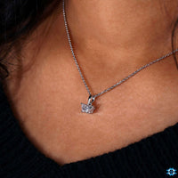 pendant necklace
