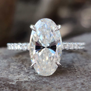 Diamondrensu moissanite