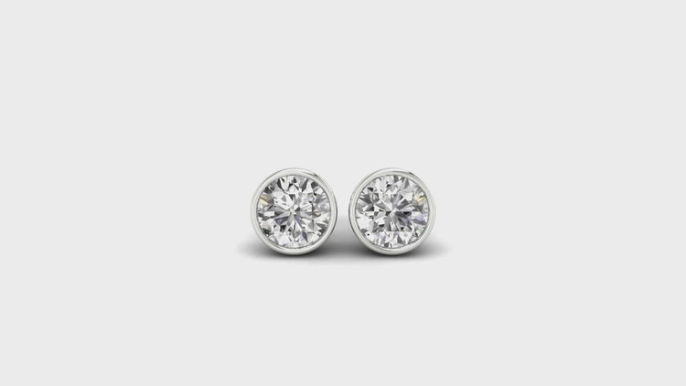 Round stud earrings gold, featuring Lab Grown Diamond and handmade jewelry details.
