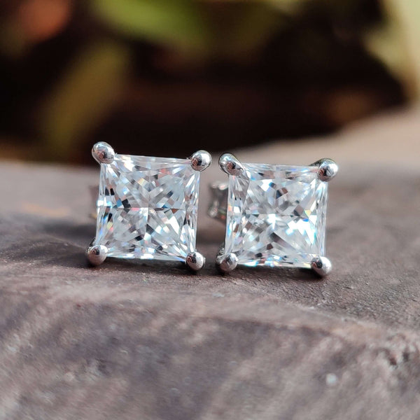 Classic Princess Brilliant Cut Diamond Martini Stud Earrings (G/H VS+) –  With Clarity