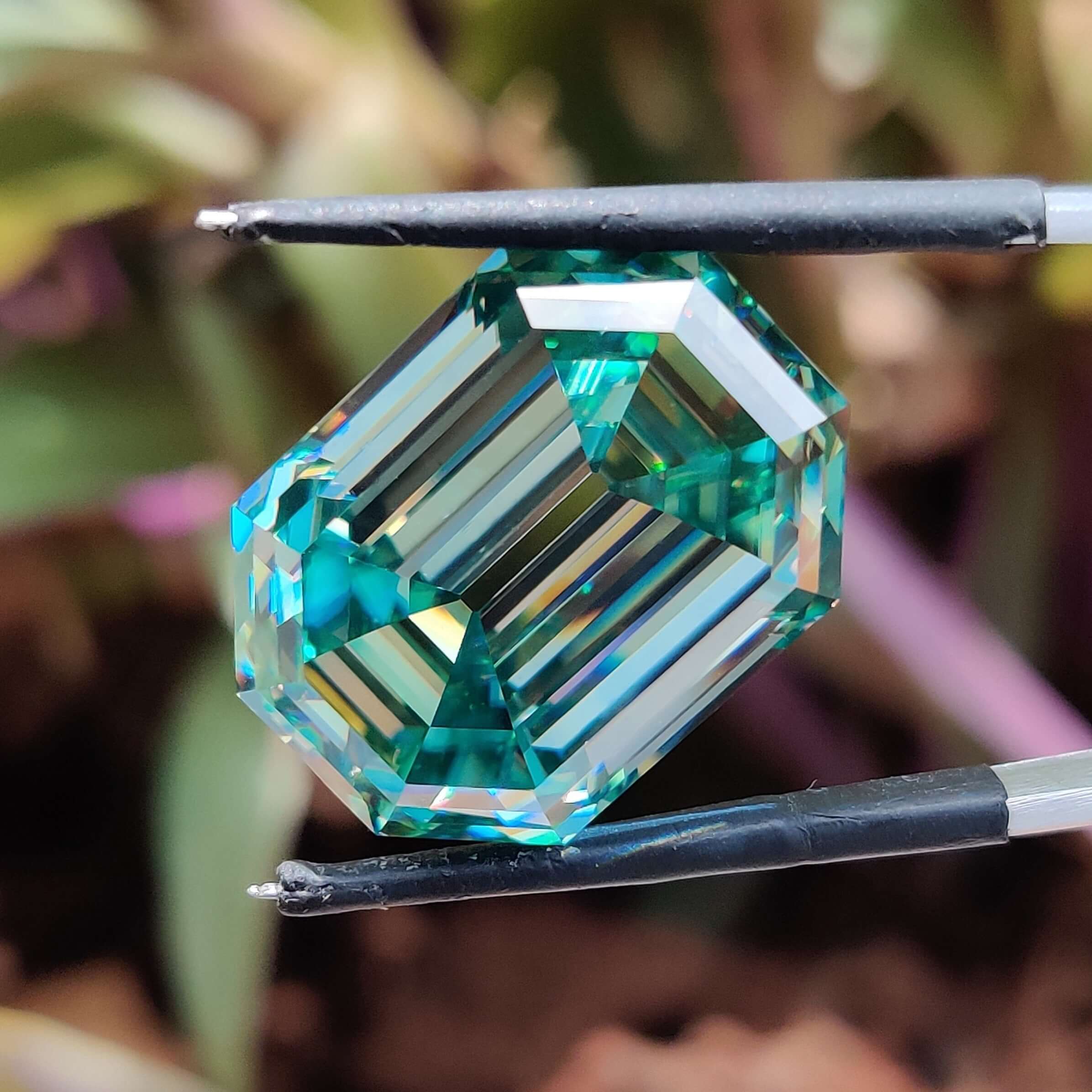 emerald cut moissanite - diamondrensu