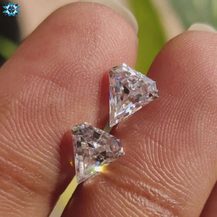 Buy loose stones with diamond cut moissanite options for flexibility.
