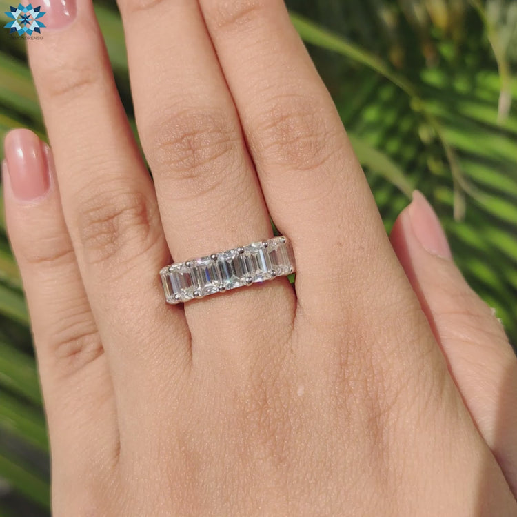 Elegant Emerald Cut Eternity Band with sparkling diamonds set in a timeless design.