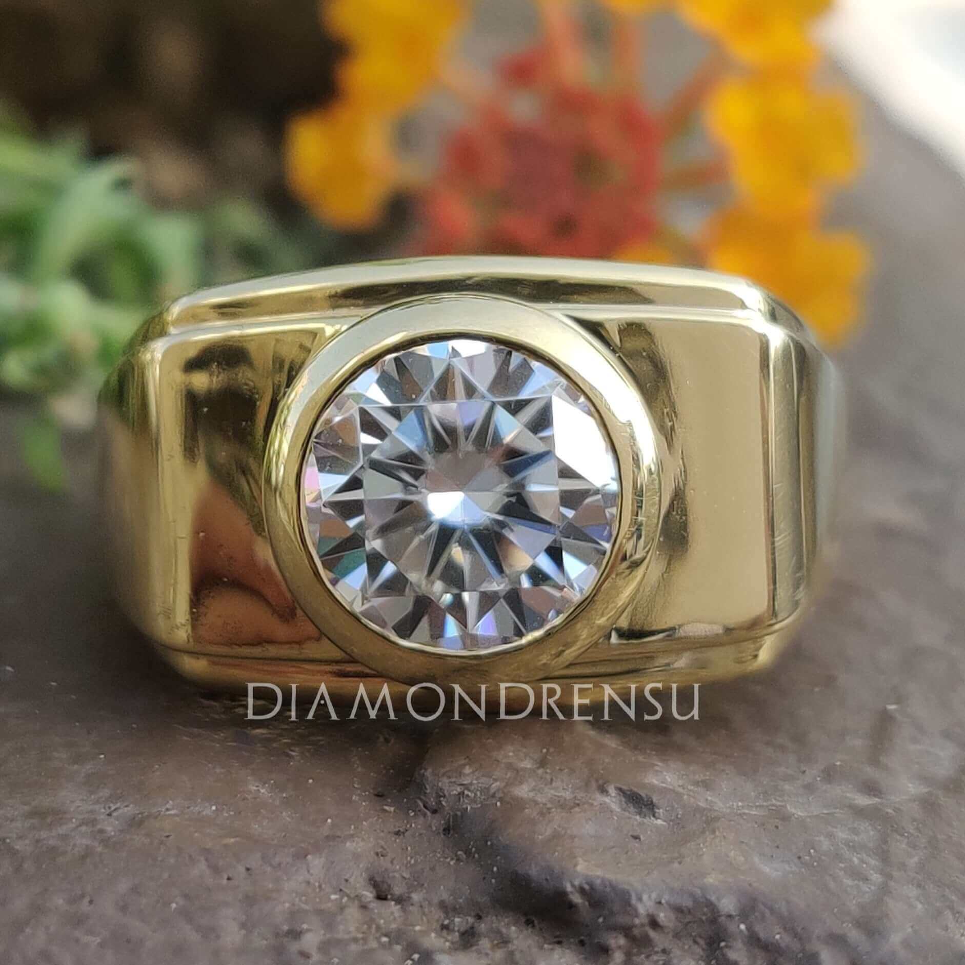 yellow gold rings - diamondrensu
