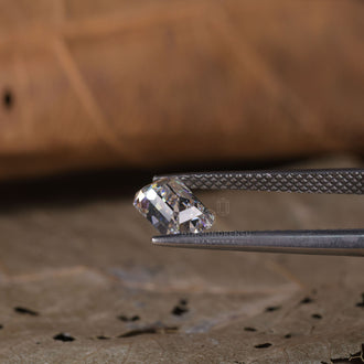 Emerald cut diamond in 1 carat weight shown from Diamondresnu Emerald Cut lab grown diamond collection.
