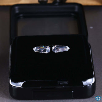 Loose stones available in Pair Of Stones with shield stone shape design.
