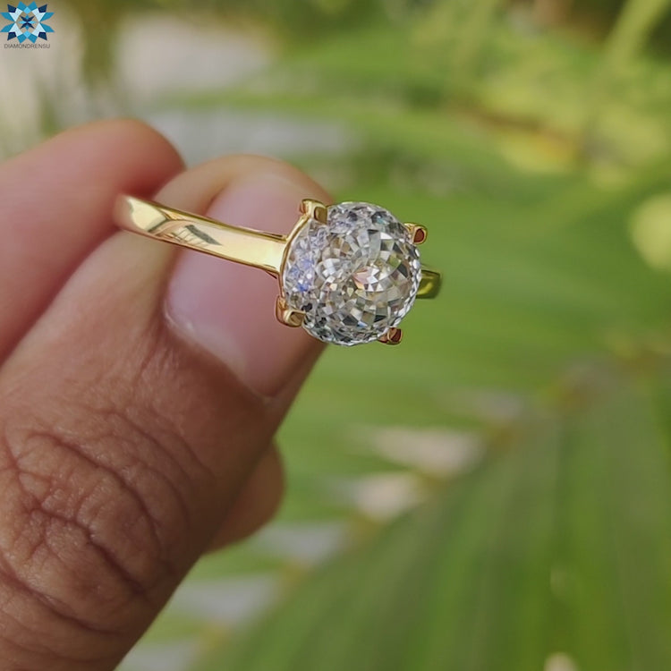 Solitaire trellis ring setting showcasing timeless elegance.
